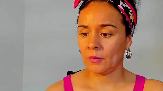 Snapshot of Sami_Hotie1 chatting on 17, 9, 2025 Sami Hotie1 online show from 17, 9, 2025