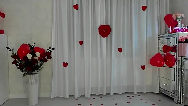 SeductiveButterfly online show from 14, 2, 2025