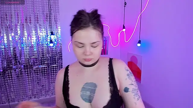 Mayayammy online show from 11, 2, 2025