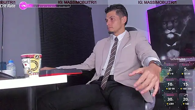 Snapshot of massimo_g chatting on 1, 12, 2024 massimo g online show from 1, 12, 2024