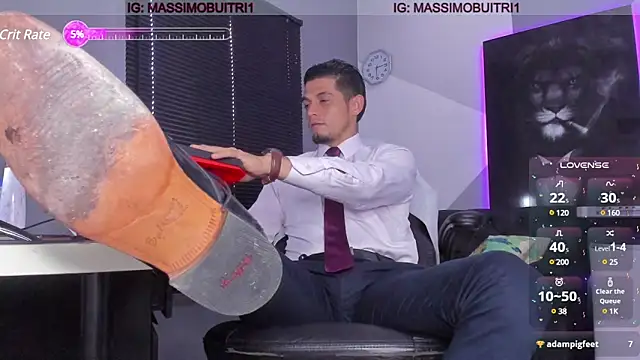 Snapshot of massimo_g chatting on 4, 12, 2024 massimo g online show from 4, 12, 2024