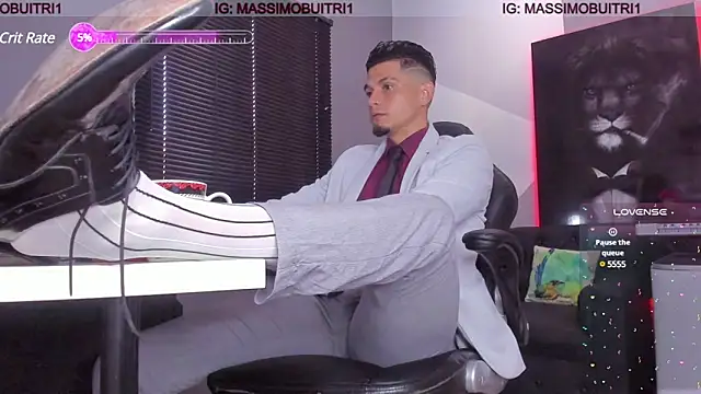 Snapshot of massimo_g chatting on 5, 12, 2024 massimo g online show from 5, 12, 2024