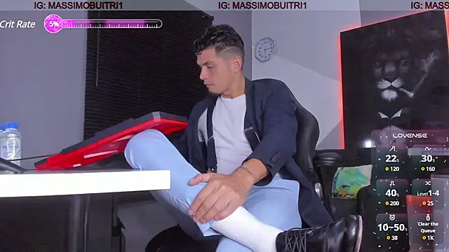 Snapshot of massimo_g chatting on 10, 12, 2024 massimo g online show from 10, 12, 2024