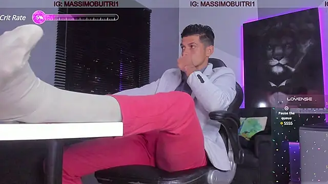 Snapshot of massimo_g chatting on 15, 12, 2024 massimo g online show from 15, 12, 2024
