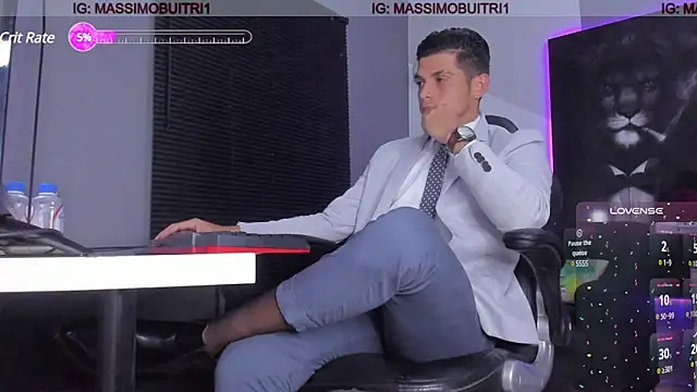 Snapshot of massimo_g chatting on 19, 12, 2024 massimo g online show from 19, 12, 2024