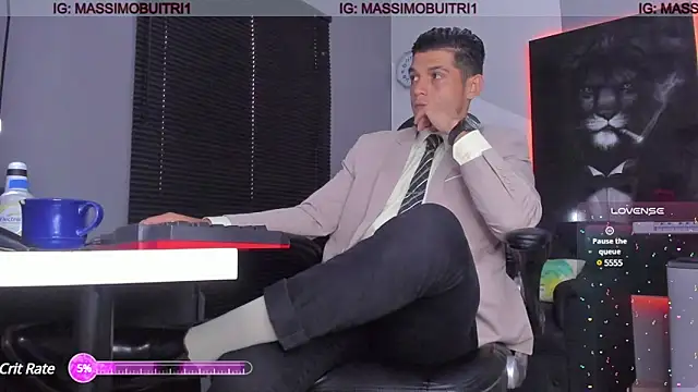 Snapshot of massimo_g chatting on 19, 12, 2024 massimo g online show from 19, 12, 2024