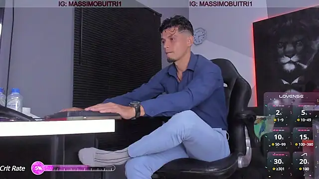 Snapshot of massimo_g chatting on 24, 12, 2024 massimo g online show from 24, 12, 2024
