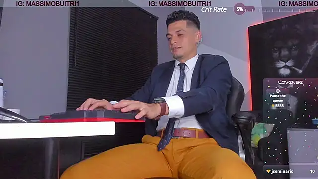 Snapshot of massimo_g chatting on 10, 2, 2025 massimo g online show from 10, 2, 2025