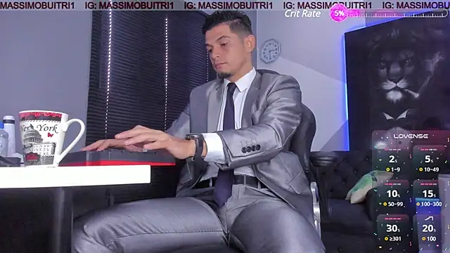 Snapshot of massimo_g chatting on 10, 3, 2025 massimo g online show from 10, 3, 2025