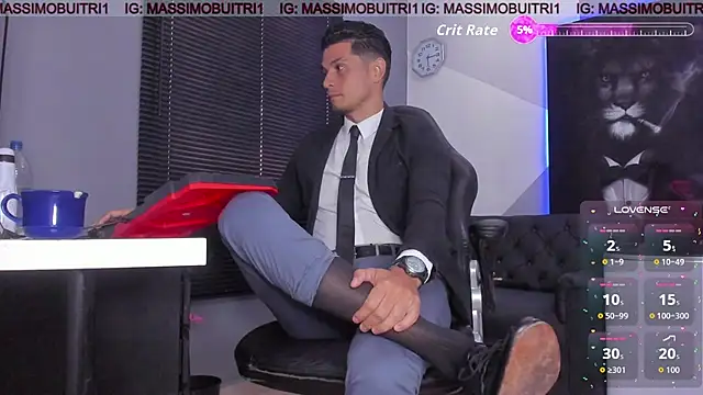 Snapshot of massimo_g chatting on 7, 10, 2025 massimo g online show from 7, 10, 2025