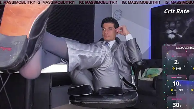 Snapshot of massimo_g chatting on 11, 11, 2025 massimo g online show from 11, 11, 2025