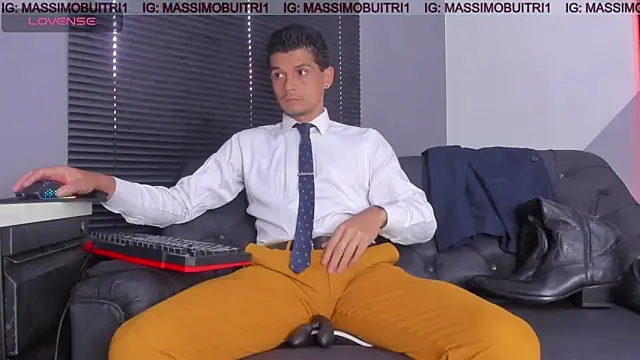 Snapshot of massimo_g chatting on 16, 4, 2026 massimo g online show from 16, 4, 2026