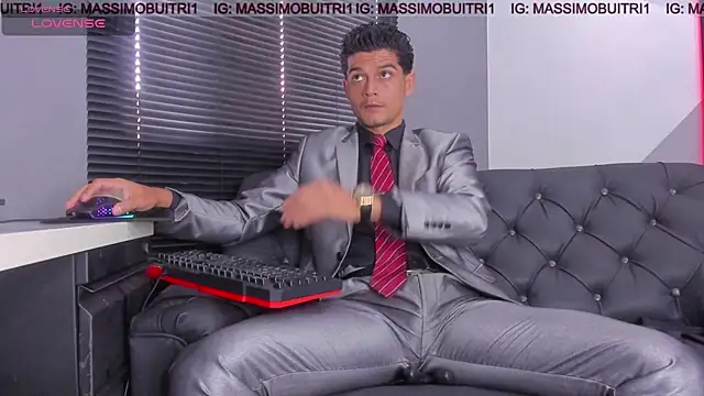 massimo g online show from 4, 7, 2026