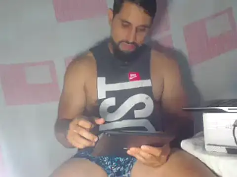 sebasx412 online show from 5, 2, 2025