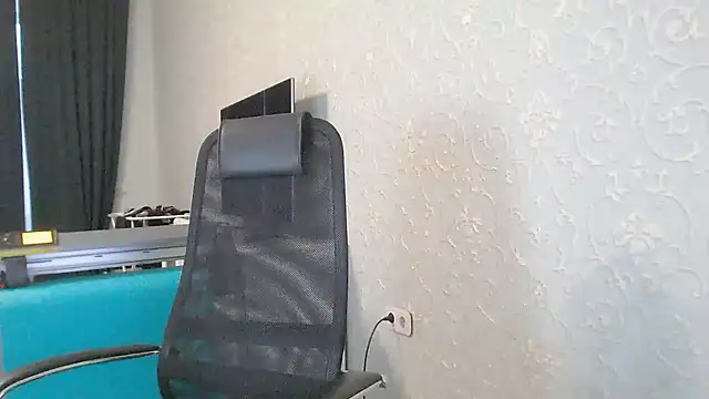 Snapshot of Marselle_Laker chatting on 2, 2, 2025 Marselle Laker online show from 2, 2, 2025