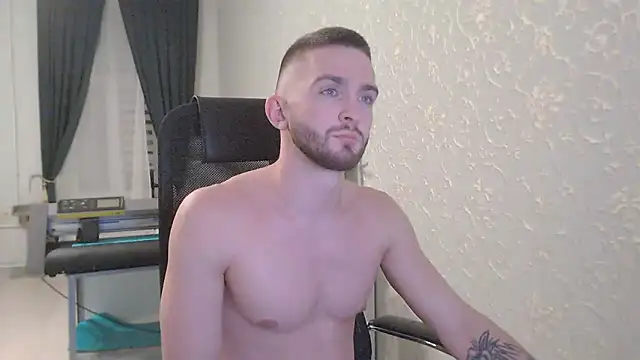 Snapshot of Marselle_Laker chatting on 1, 3, 2025 Marselle Laker online show from 1, 3, 2025