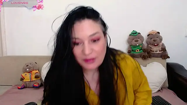 ElenaRose90 online show from 4, 6, 2026