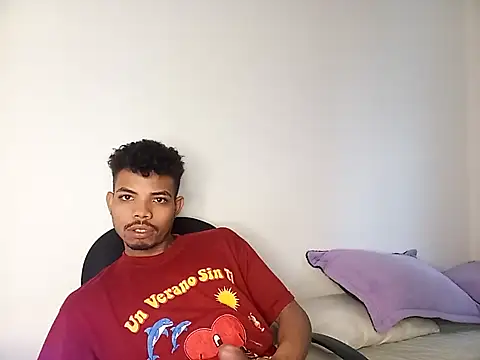 danidiazto2023 online show from 18, 2, 2025