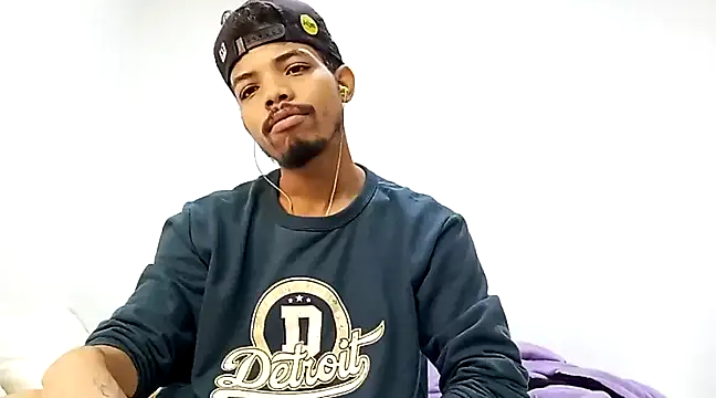 danidiazto2023 online show from 16, 3, 2025