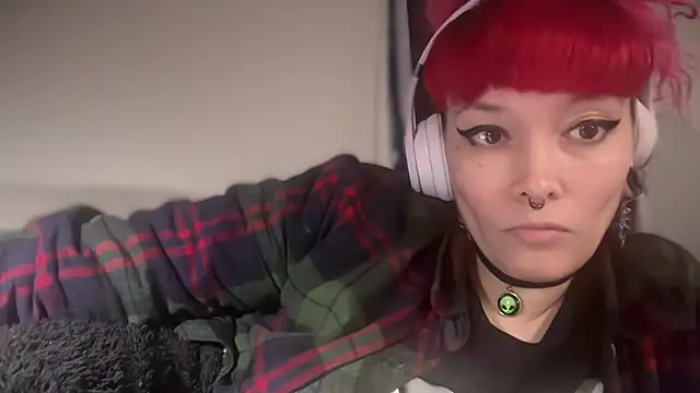 Snapshot of FRRANNKIE chatting on 18, 7, 2026 FRRANNKIE online show from 18, 7, 2026