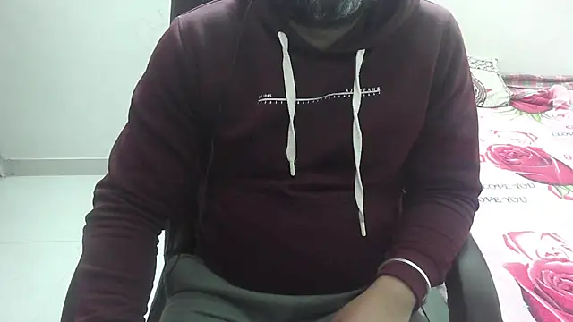 Snapshot of rentarob chatting on 7, 2, 2025 rentarob online show from 7, 2, 2025