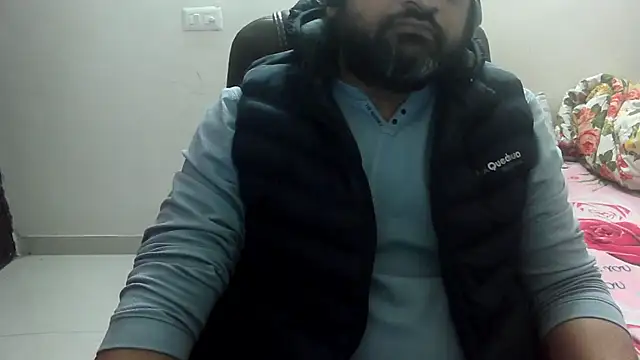 Snapshot of rentarob chatting on 11, 2, 2025 rentarob online show from 11, 2, 2025