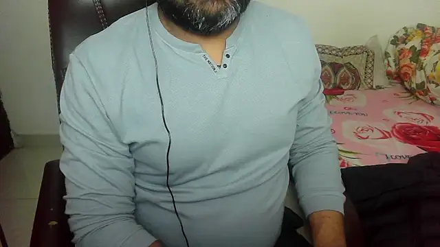 Snapshot of rentarob chatting on 11, 2, 2025 rentarob online show from 11, 2, 2025