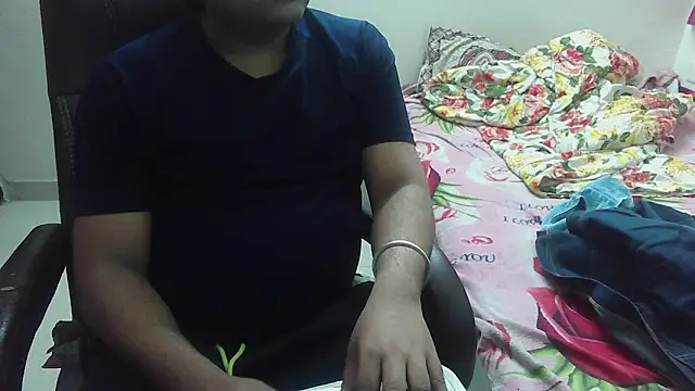 Snapshot of rentarob chatting on 6, 3, 2025 rentarob online show from 6, 3, 2025