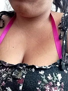 Snapshot of Morenitha-XXX chatting on 9, 12, 2024 Morenitha-XXX online show from 9, 12, 2024