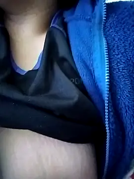 Snapshot of Morenitha-XXX chatting on 9, 10, 2025 Morenitha-XXX online show from 9, 10, 2025