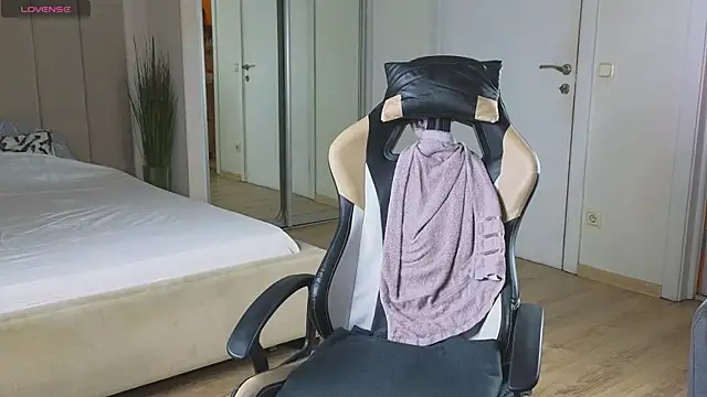 more  than  love online show from 14, 9, 2025