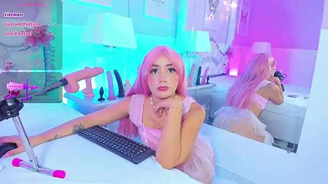 LucianaCarter online show from 9, 12, 2024