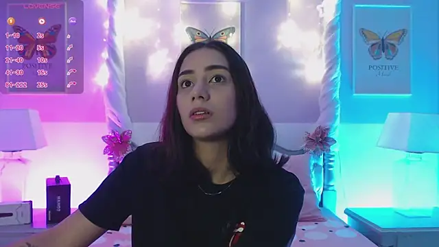 LucianaCarter online show from 9, 1, 2025