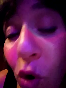 SkyelarSommer online show from 28, 10, 2025