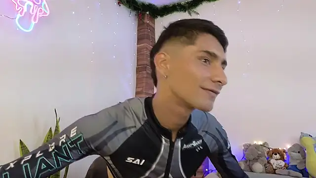 Snapshot of by_pandora chatting on 31, 1, 2025 by pandora online show from 31, 1, 2025