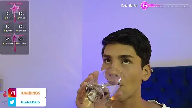 Snapshot of by_pandora chatting on 18, 10, 2025 by pandora online show from 18, 10, 2025