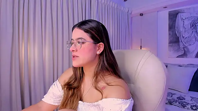 Snapshot of nathalie_rivers chatting on 10, 3, 2026 nathalie rivers online show from 10, 3, 2026