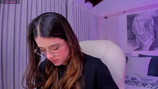 Snapshot of nathalie_rivers chatting on 11, 3, 2026 nathalie rivers online show from 11, 3, 2026