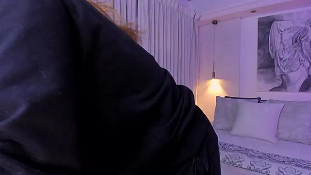 Snapshot of nathalie_rivers chatting on 8, 4, 2026 nathalie rivers online show from 8, 4, 2026