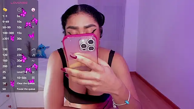 Snapshot of briana_walker chatting on 7, 3, 2025 briana walker online show from 7, 3, 2025