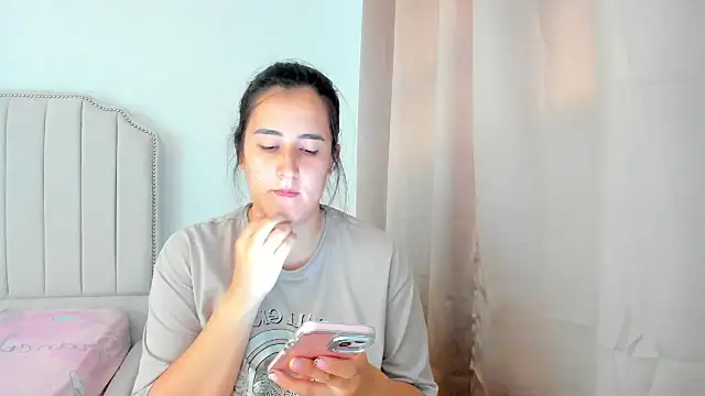 Hanna86 online show from 18, 9, 2025