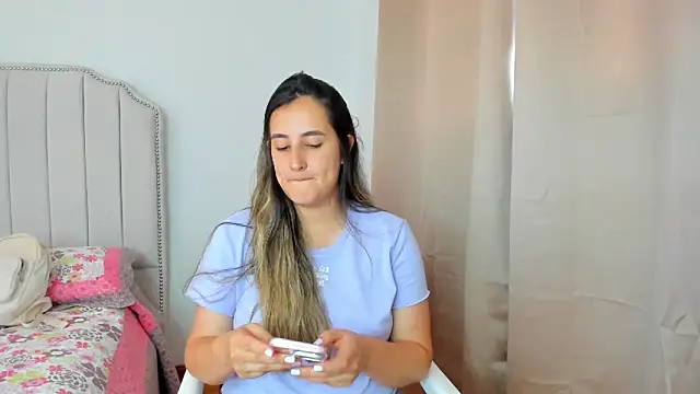 Hanna86 online show from 6, 10, 2025