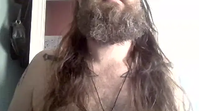 Snapshot of Thrillhouse chatting on 10, 1, 2025 Thrillhouse online show from 10, 1, 2025