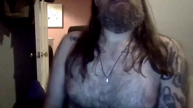 Snapshot of Thrillhouse chatting on 21, 9, 2025 Thrillhouse online show from 21, 9, 2025