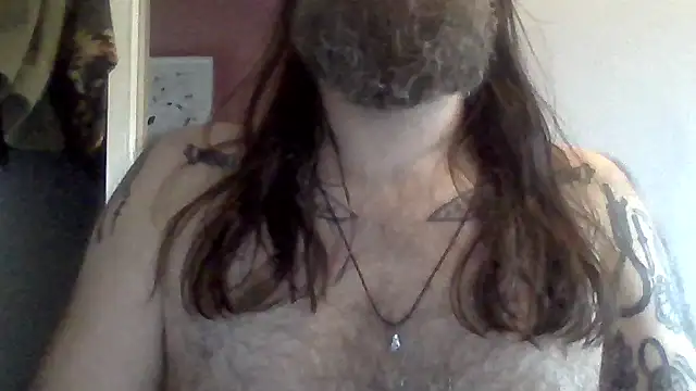 Snapshot of Thrillhouse chatting on 2, 10, 2025 Thrillhouse online show from 2, 10, 2025