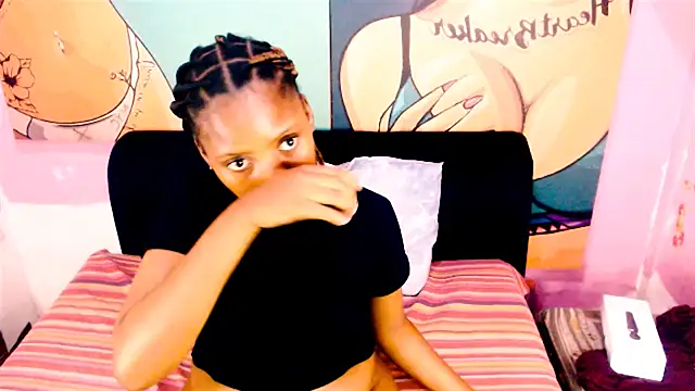 Snapshot of EroticDesiresxxx chatting on 14, 10, 2025 EroticDesiresxxx online show from 14, 10, 2025