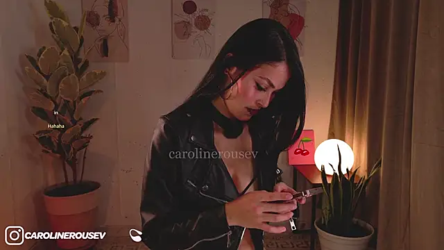 carolinerousev online show from 5, 4, 2026