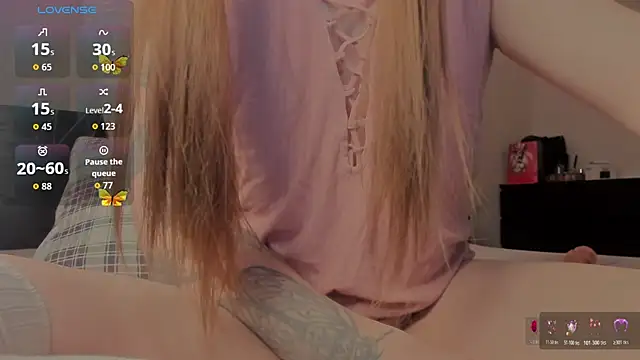 SaraGoddess online show from 18, 3, 2026