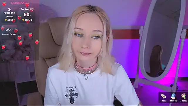 Katia Kim online show from 11, 11, 2025