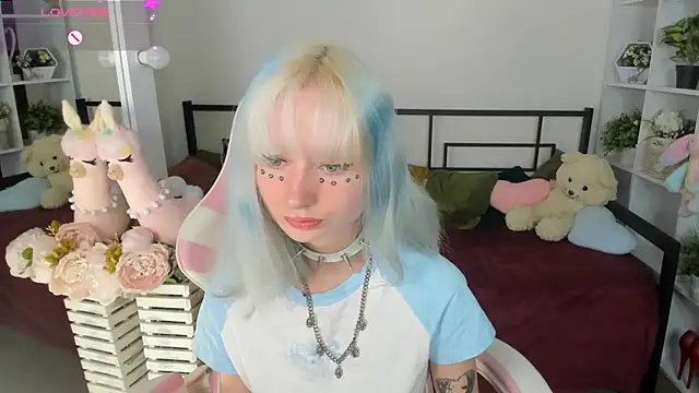 Katia Kim online show from 24, 4, 2026